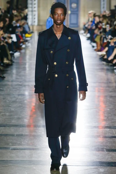 Look 35